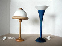 2. Stehlampe Holz weiß: 
12 cm
Stehlampe Holz blau: 
12,5 cm